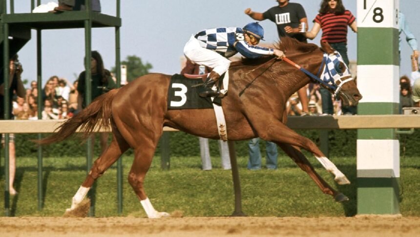 10 Most Famous Racehorses of All Time